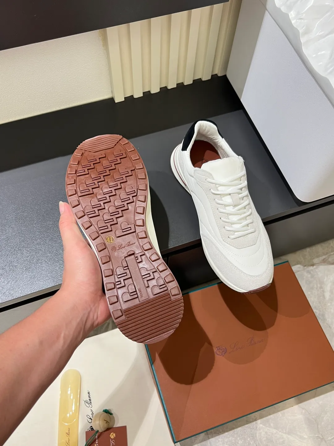 Men's men's shoes 💰p480 Loro men's shoes 💰piana niche classic jogging shoes, men's lace-up casual shoes and sneakers, high-quality lightweight and comfortable fabrics, suitable for outdoor leisure, the color scheme is young and energetic, and it looks great with sportswear or casual suits! Size: 38-44 (45 customized)